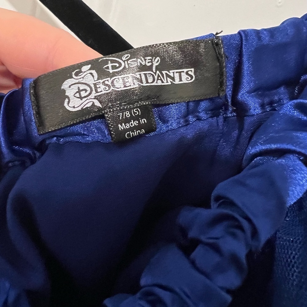 Disney’s Descendants Kids Royal Blue Tulle Ruffle Skirt Size 7/8 small 🔥💎 - Picture 4 of 6